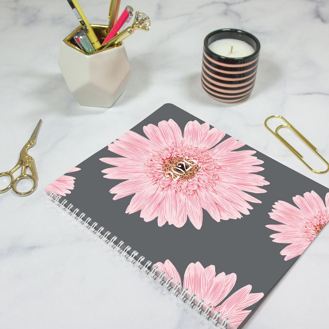 Brownline Pink Daisy Monthly Planner, 2026 CB1200G.05-26