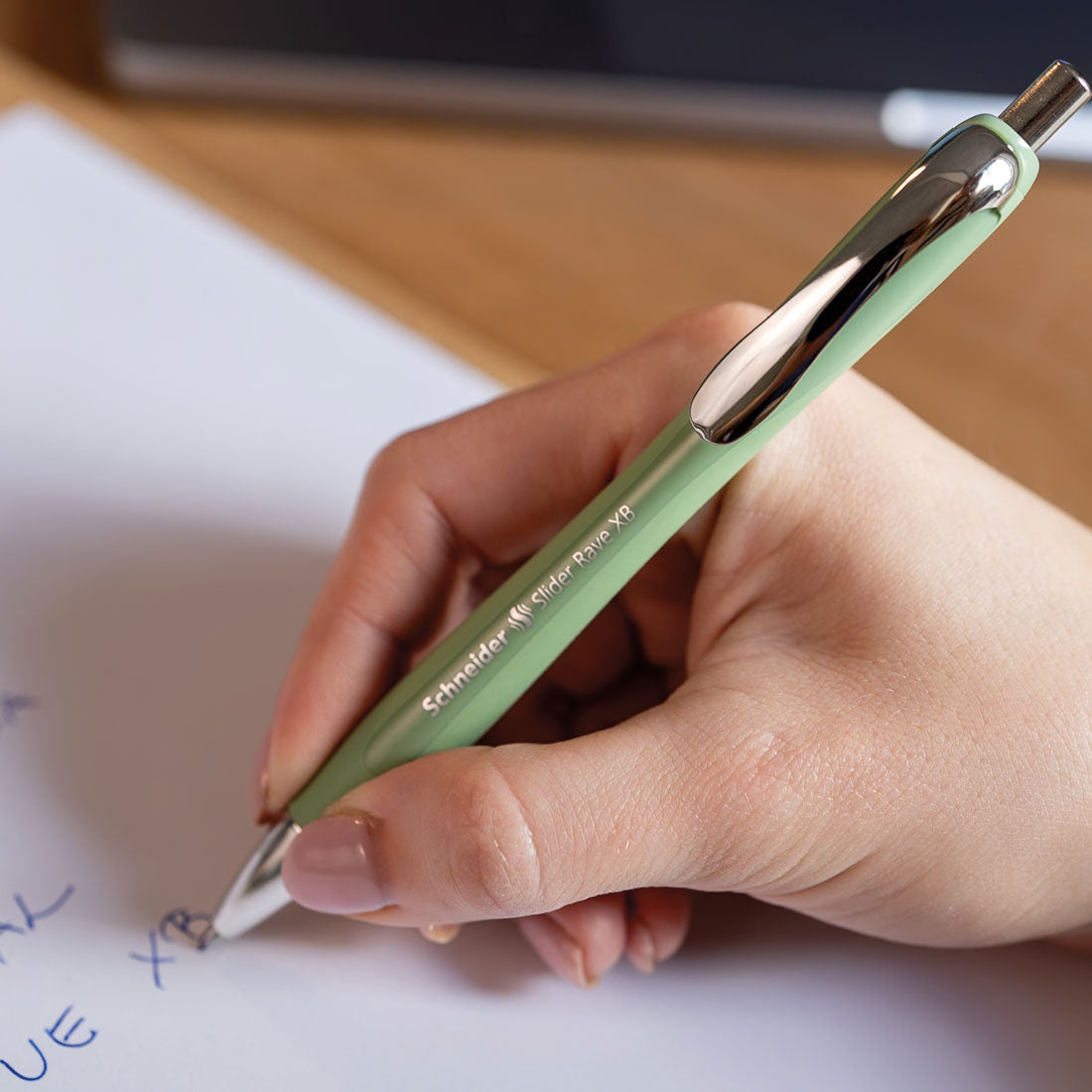 Schneider Rave Retractable Ballpoint Pen XB, Trend Limited Edition, Blue Ink, Promo Set of 3 Units+ 1 FREE Pen RS132684